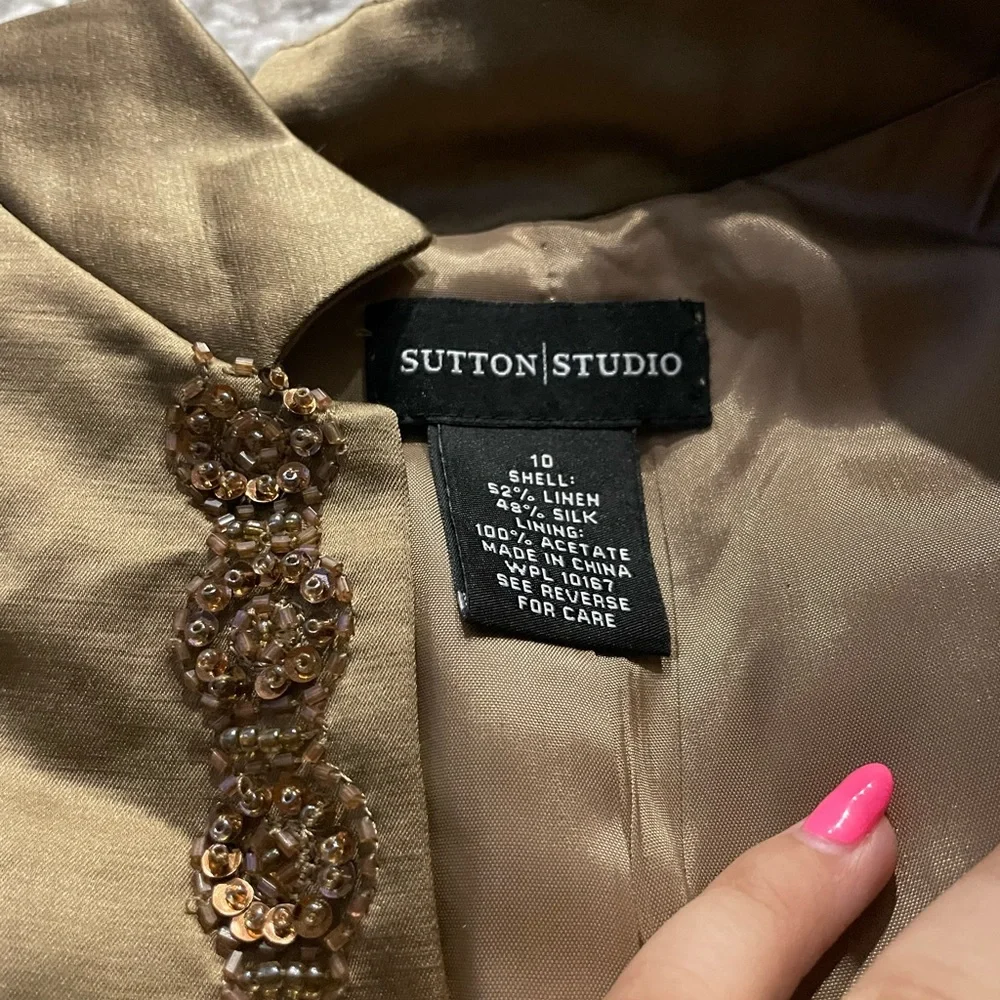 jacket - Picture 2 of 3